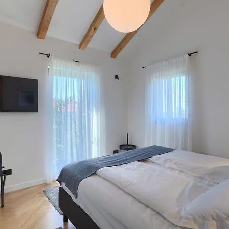 Priska - Vizinada, Istria