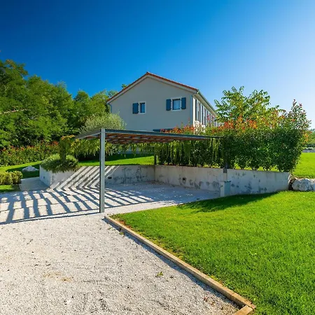 Villa Priska - Vizinada, Istria *